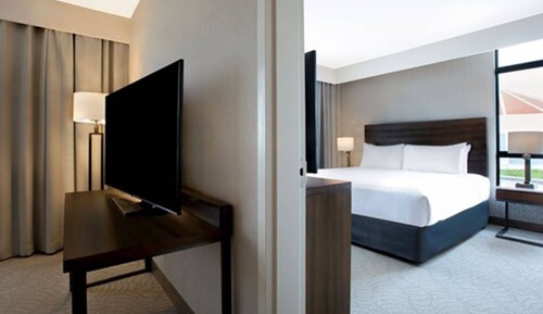 King Suite - Casino View