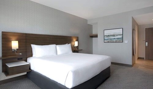 Standard King - Casino View