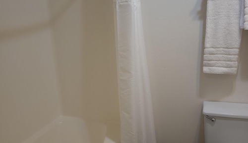 Double Room, Accessible, Ensuite (UPSTAIRS-NO PETS)