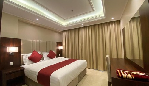 Deluxe One Bedroom Apartment