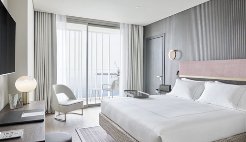 Deluxe Seafront Room with Balcony