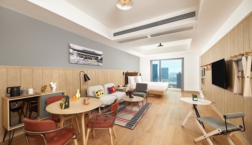 Premium Room, 1 Queen Bed, City View