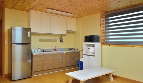 Room (Room 203 Cosmos (Individual Terrace O)