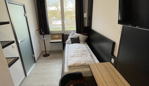 Business Single Room