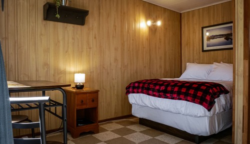 Basic Cabin, 1 Double Bed