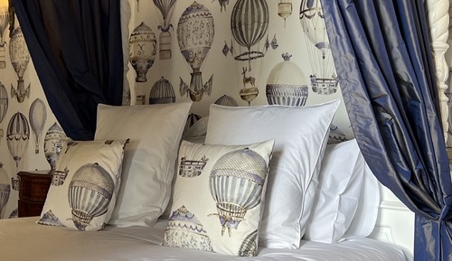 Signature Room, 1 Queen Bed, Private Pool, Park View