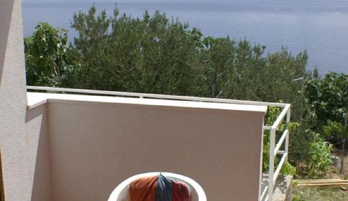 Apartment (Niko - 50 m from pebble beach - A5 Pr)