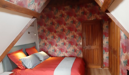 Comfort Room (Le Grenier aux Fleurs)
