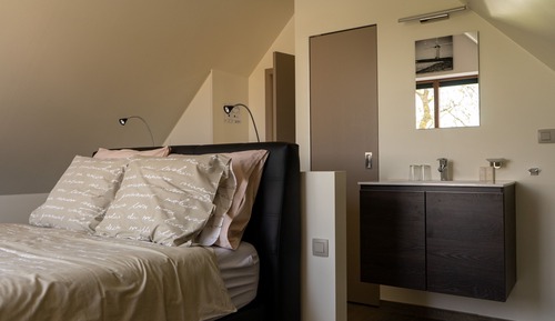 Deluxe Double Room, 1 Queen Bed, Non Smoking, Hill View