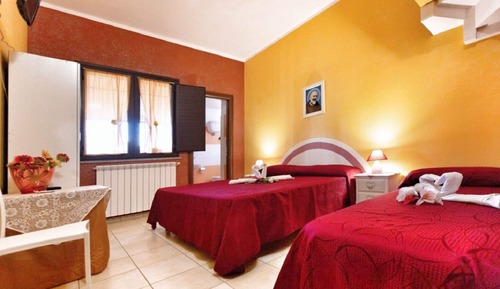 Family Triple Room, Ensuite