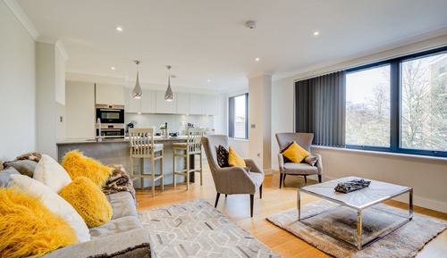 One-Bedroom Apartment