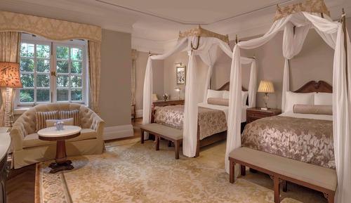 Double Queen Bund Heritage Suite