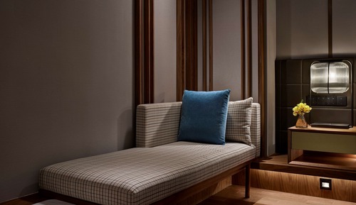 King Executive Suite