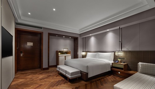 Hilton Premier King