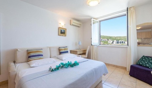 Studio, Kitchen, Sea View