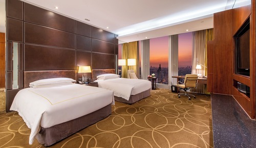 Classic Room, 2 Double Beds, City View (High Floor)
