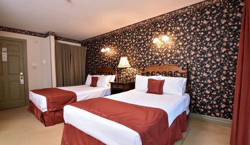 Deluxe Room, 2 Double Beds