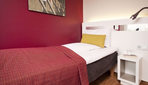 Standard Single Room