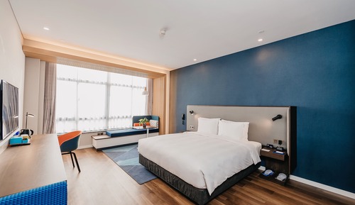Room (Specialty)
