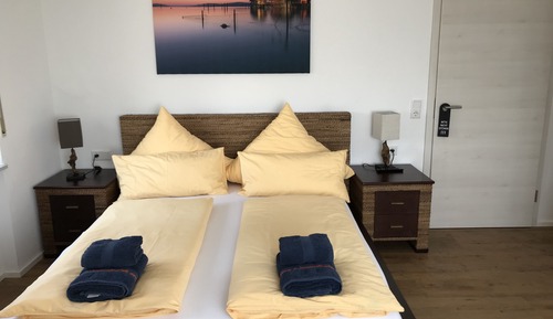 Comfort Double Room, Lake View