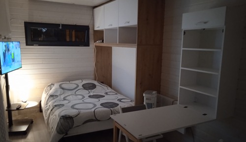 Comfort Studio, 1 Queen Bed, Kitchen, Garden View