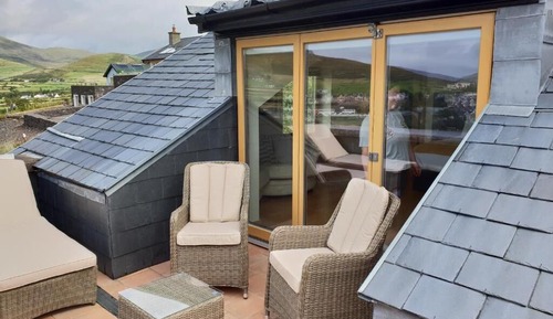 Honeymoon Quadruple Room