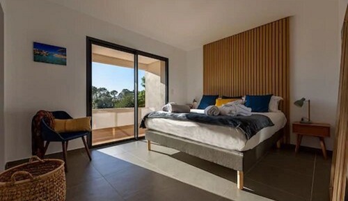 Luxury Villa, 2 Bedrooms