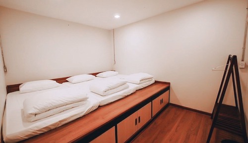 Economy Triple Room, No Windows