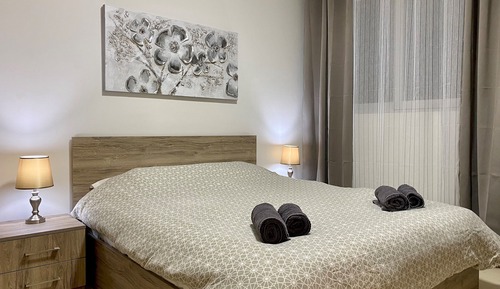 Apartment (1 Bedroom)