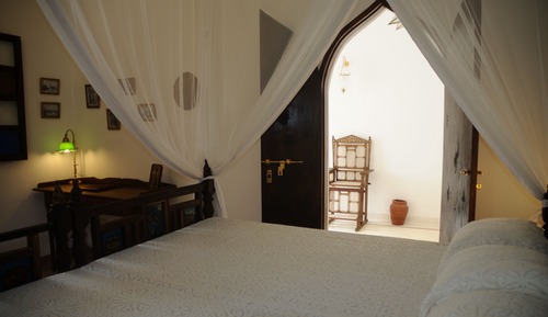 Double Room (Writer)