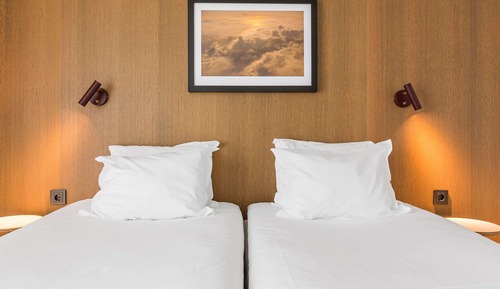 Family Room, 3 Twin Beds, Non Smoking, Balcony