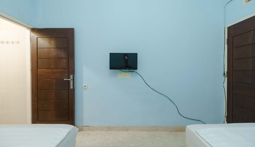 Twin Room (RedDoorz)