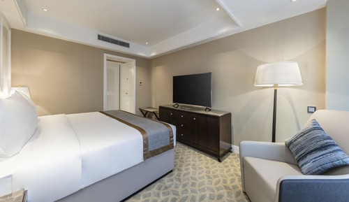 Superior Suite, 1 King Bed, Non Smoking