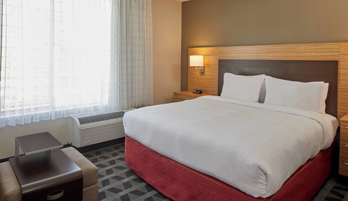 Studio, 1 King Bed with Sofa bed, Non Smoking (Mobility Accessible, Tub)