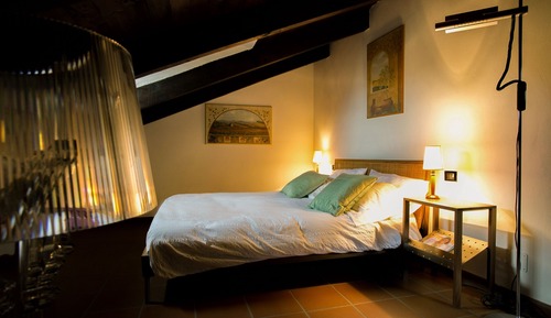 Junior Suite (Cabernet)