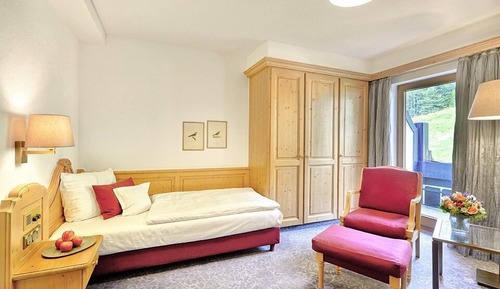 Standard Single Room