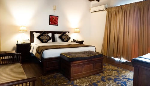 Classic Room with Terrace