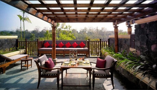 Deluxe River View Terrace Room