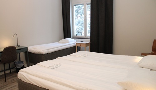 Basic Triple Room, Shared Bathroom