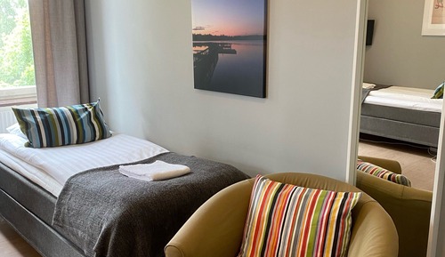 Standard Twin Room, Private Bathroom