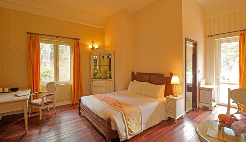 Sakura Floor 2, Shared Villa, Private Area