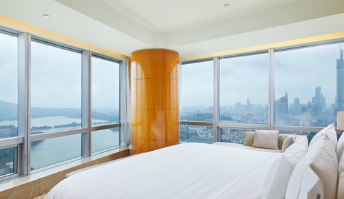 Executive Suite, 1 Bedroom, Lake View