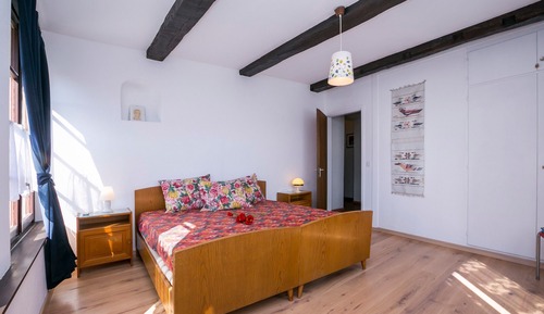 Family Apartment, 3 Bedrooms, 2 Bathrooms (Chalet Cademario)