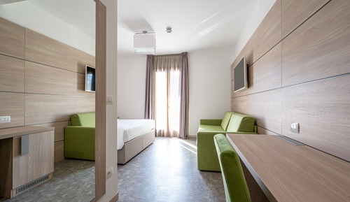 Superior Room (Avasinis)