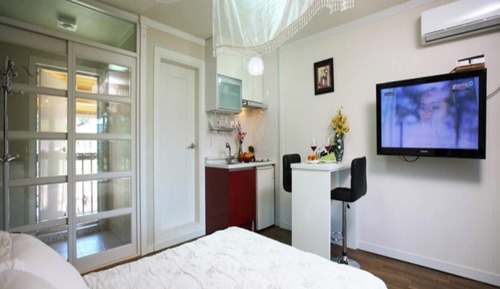 Room (Beautiful Love)