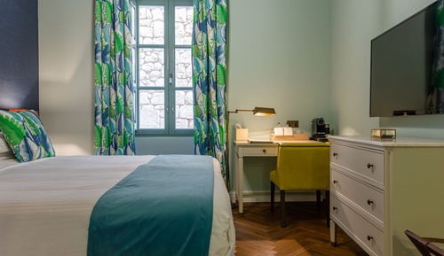Suite (Sofija)
