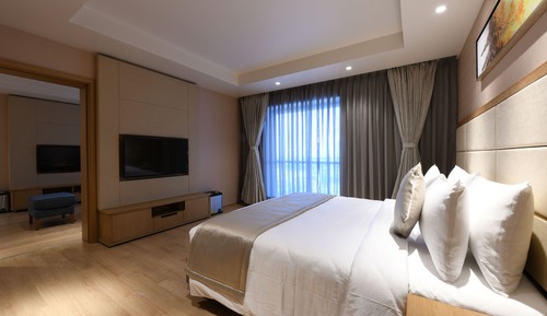 Hazel Suite