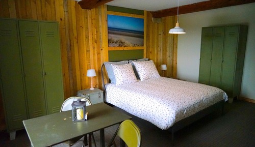 Deluxe Double Room (Barrack 1.1)