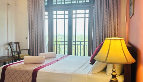 Superior Triple Room, Multiple Beds, Hill View