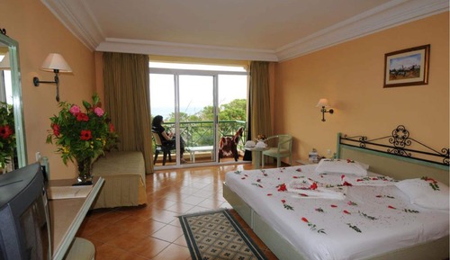 Standard Quadruple Room, Sea View